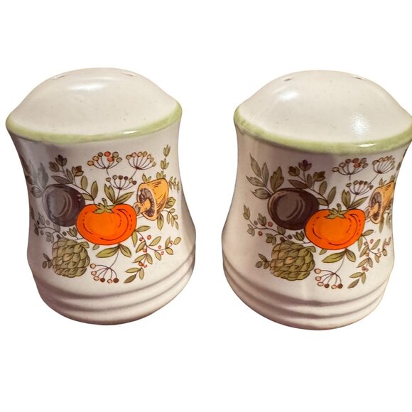Vintage Spice Of Life Salt and Pepper Shakers Japan Ceramic Shakers w/ Stoppers - Picture 1 of 9